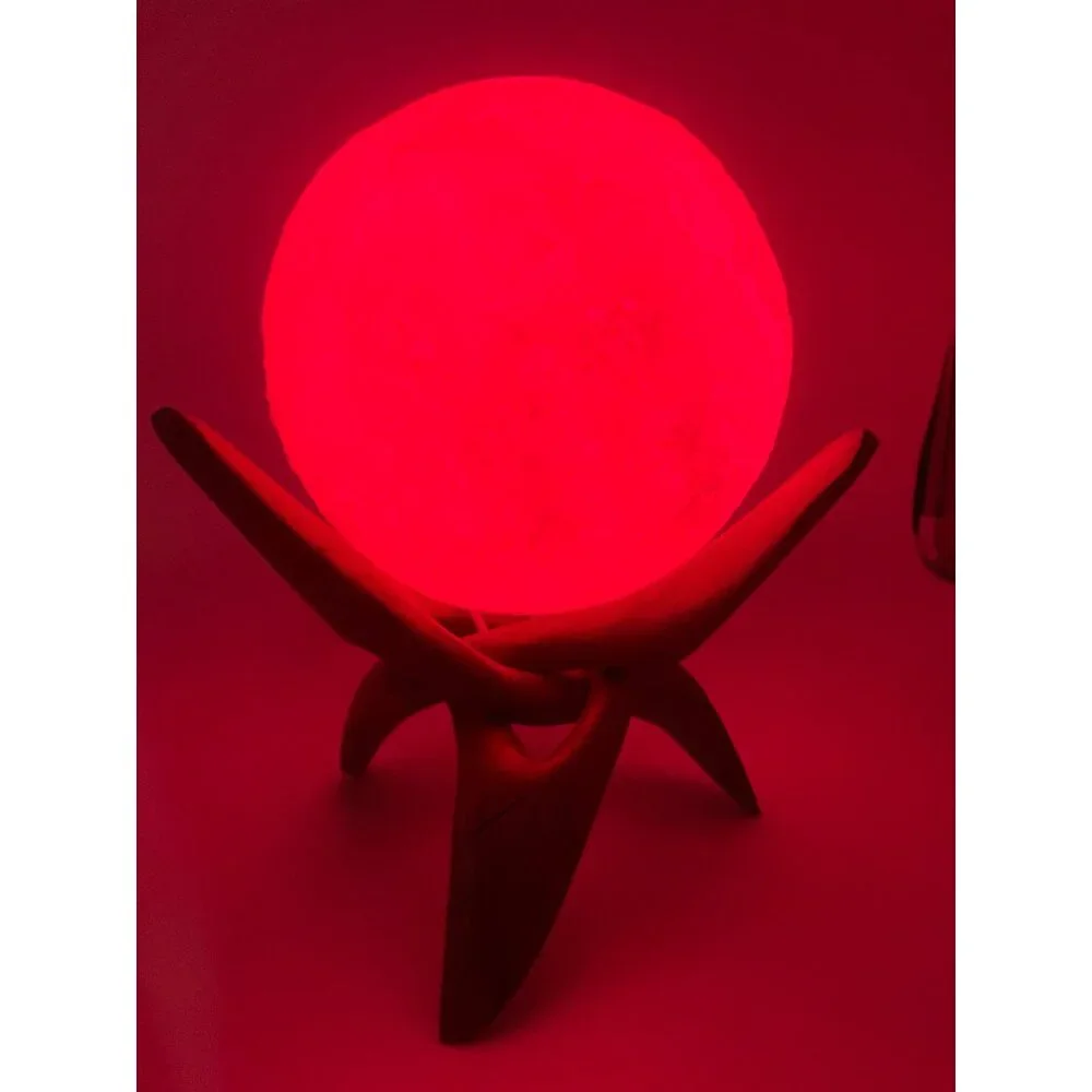 Enchanting 3D Printed Lunar Lamp Glows & Transforms Mystical Ambient Room Decor